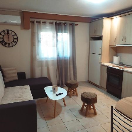 Apartment Near The Sea, Volos Esterno foto