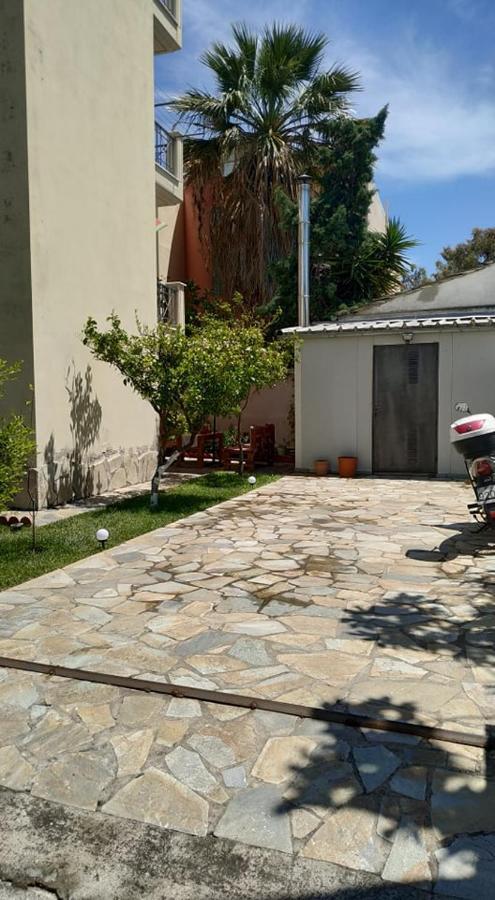 Apartment Near The Sea, Volos Esterno foto