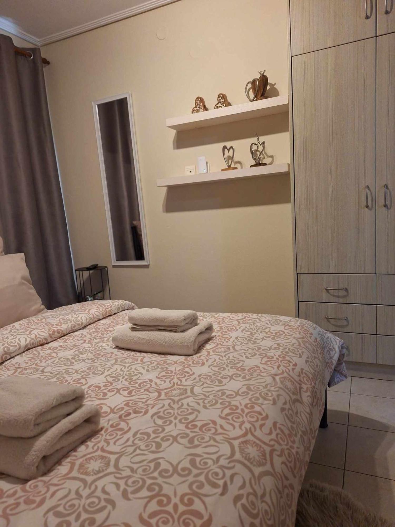 Apartment Near The Sea, Volos Esterno foto